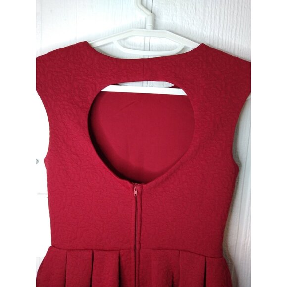 Honey and Rosie Dress Womens Sz S Ruby Red Rose Sleeveless Fit n Flare NEW - Picture 5 of 7